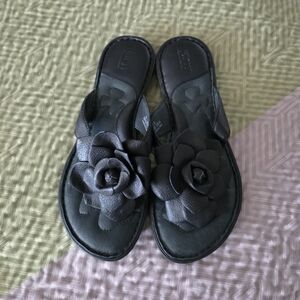 Born Black Leather flower sandals 6